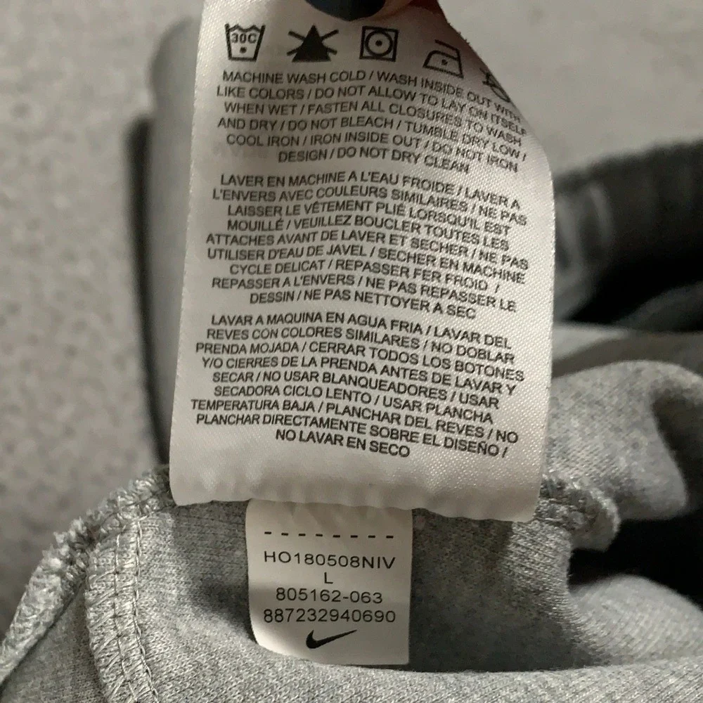 Nike Tech Fleece Joggers Men's Large Grey Tapered Sweatpants Cuffed Activewear L